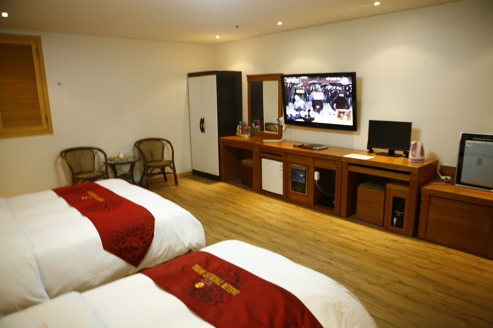 Benikea Daelim Hotel Теджон Екстер'єр фото